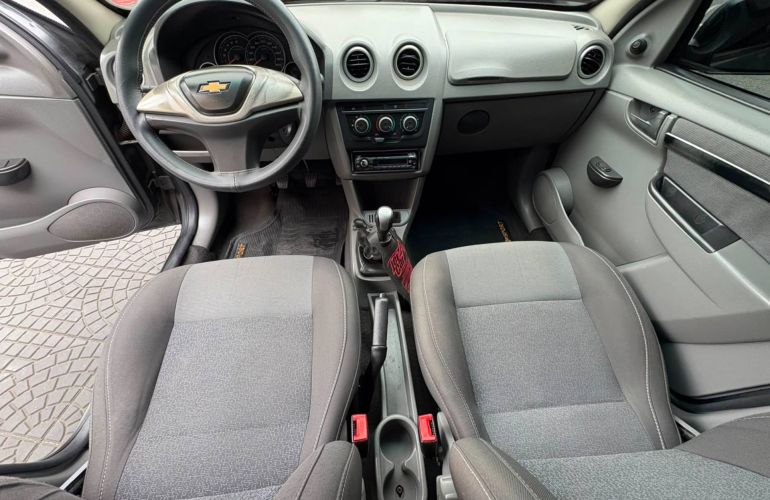 Chevrolet Prisma 1.4 MPFi LT 8v - Foto #7