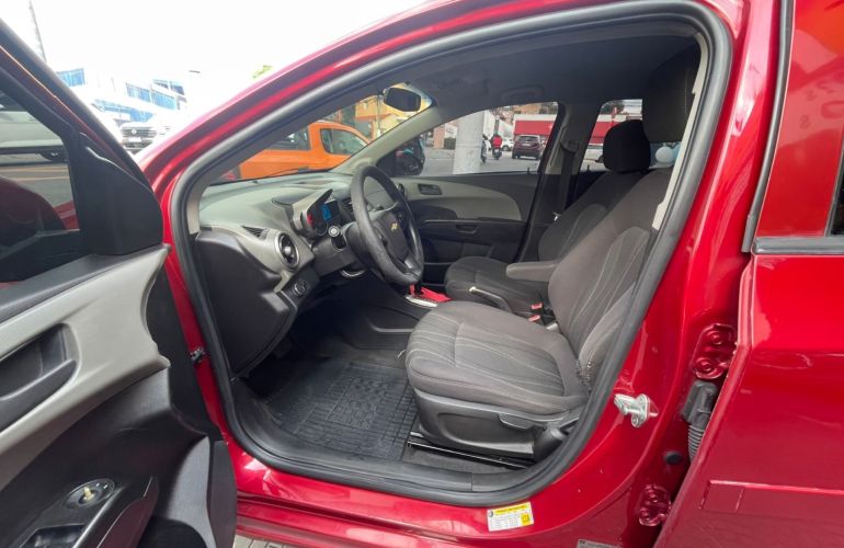 Chevrolet Sonic 1.6 LT Sedan 16v - Foto #10