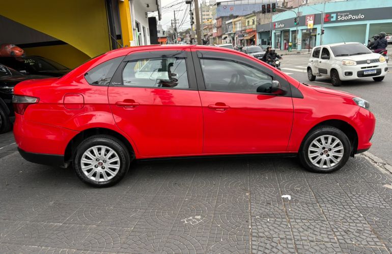 Fiat Grand Siena 1.0 Evo - Foto #5