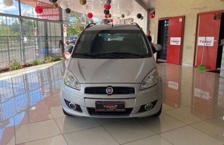 Fiat Idea 1.4 MPi Attractive 8v - Foto #2