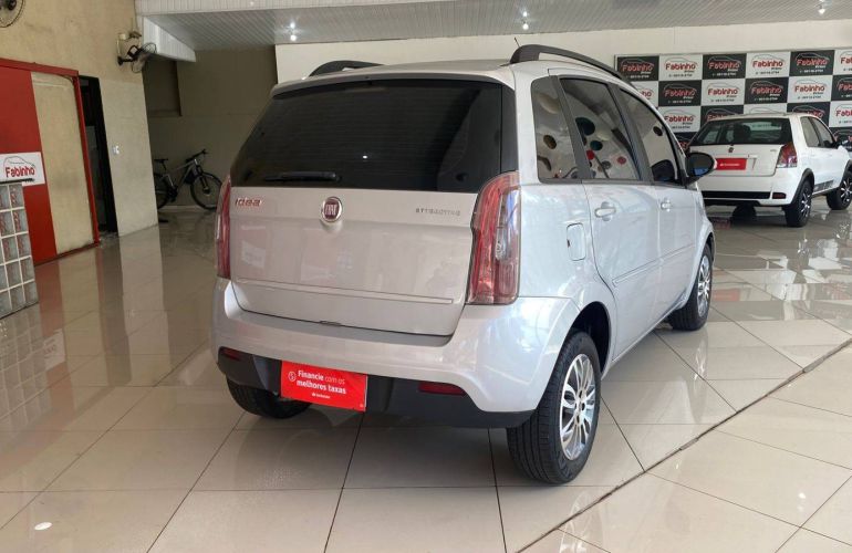 Fiat Idea 1.4 MPi Attractive 8v - Foto #4