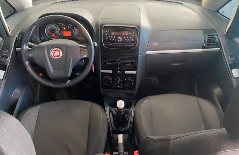 Fiat Idea 1.4 MPi Attractive 8v - Foto #7