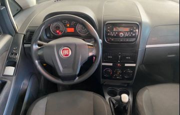 Fiat Idea 1.4 MPi Attractive 8v - Foto #8