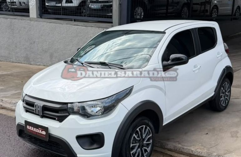Fiat Mobi 1.0 Evo Like - Foto #4