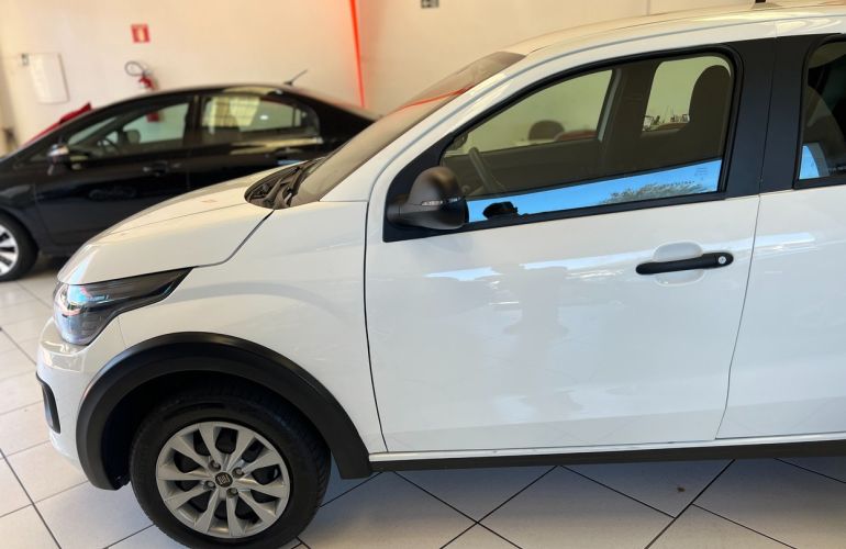 Fiat Mobi 1.0 Evo Like - Foto #3