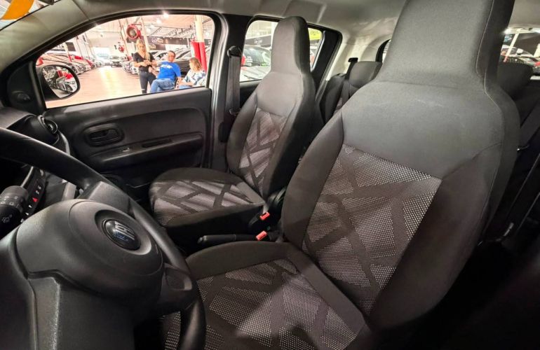 Fiat Mobi 1.0 Evo Like - Foto #7