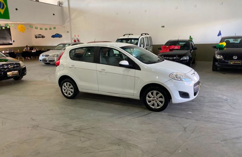 Fiat Palio 1.0 MPi Attractive 8V Flex 4p Manual - Foto #5