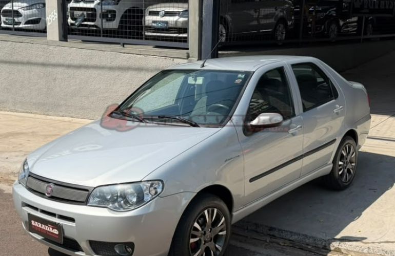 Fiat Siena 1.0 MPi Fire 8v - Foto #2