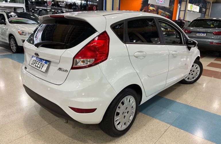 Ford Fiesta 1.5 S Hatch 16v - Foto #7