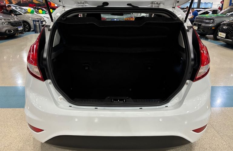 Ford Fiesta 1.5 S Hatch 16v - Foto #9
