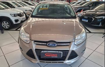 Ford Focus 2.0 S Sedan 16V Auto - Foto #3