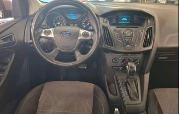 Ford Focus 2.0 S Sedan 16V Auto - Foto #10