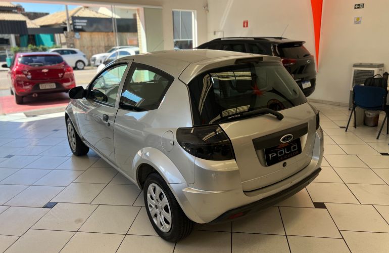 Ford Ka 1.0 MPi 8v - Foto #4