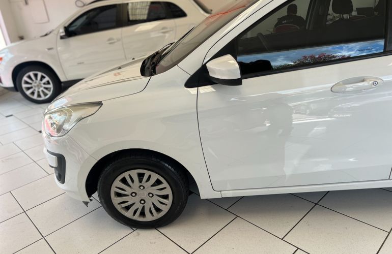 Ford Ka 1.0 Ti-vct SE Plus Sedan - Foto #3