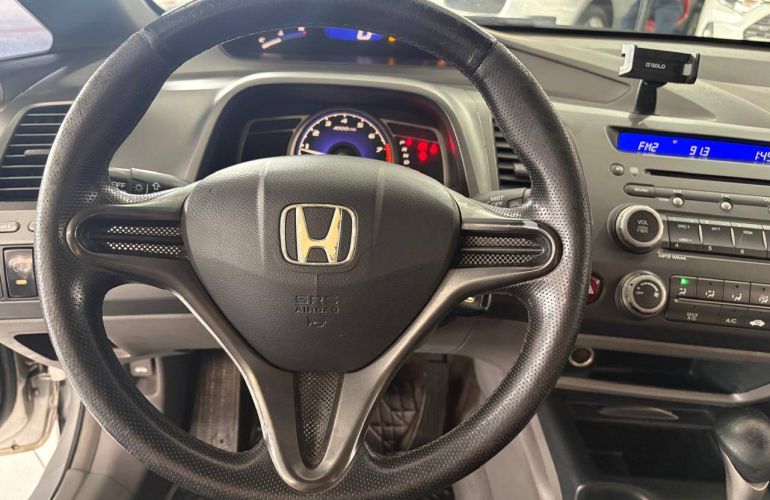 Honda Civic 1.8 LXS 16v - Foto #6