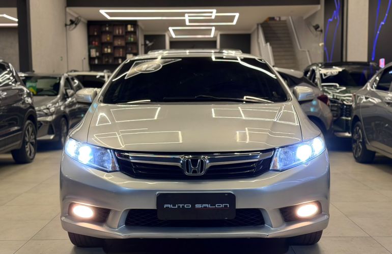 Honda Civic 1.8 Exs 16v - Foto #2
