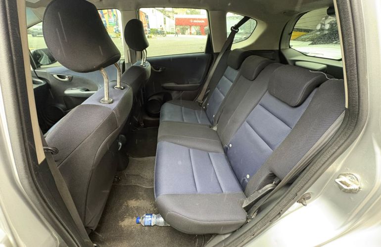 Honda Fit 1.4 DX 16v - Foto #8