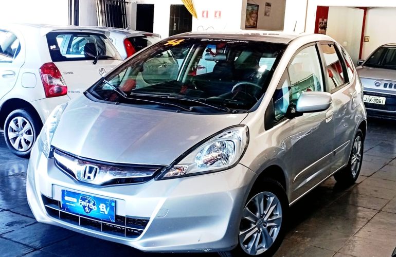 Honda Fit 1.4 LX 16v - Foto #5