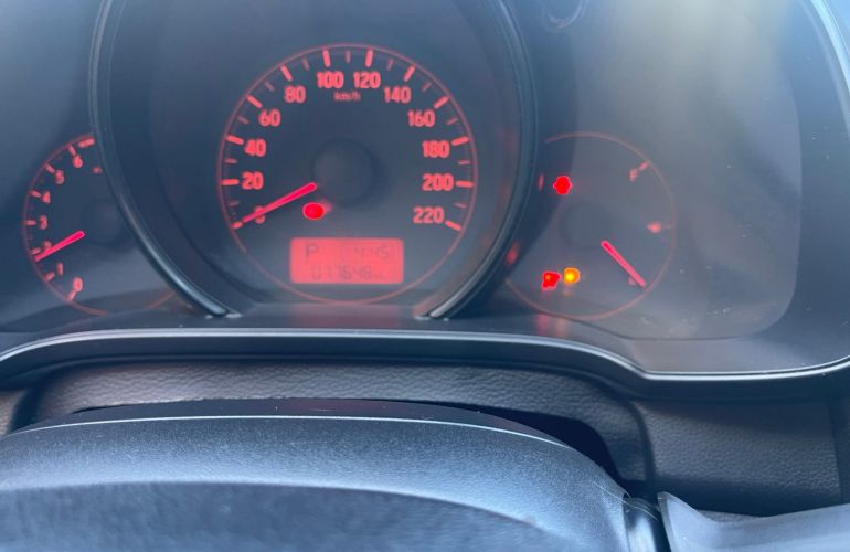 Honda Fit 1.5 LX 16v - Foto #10