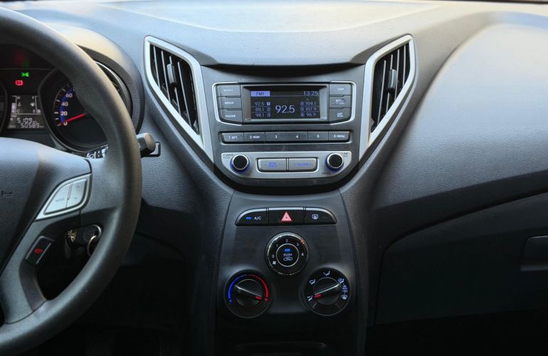 Hyundai Hb20 1.0 Comfort 12v - Foto #10