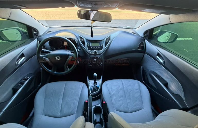 Hyundai Hb20s 1.6 Comfort Plus 16v - Foto #9