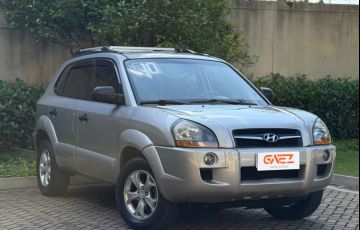 Hyundai Tucson 2.0 GL 2WD 16v - Foto #3