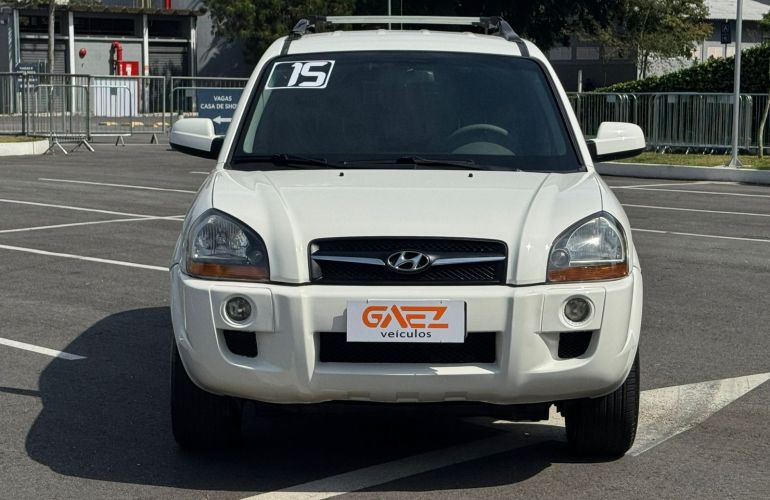 Hyundai Tucson 2.0 MPFi GLS 16V 143cv 2wd - Foto #2