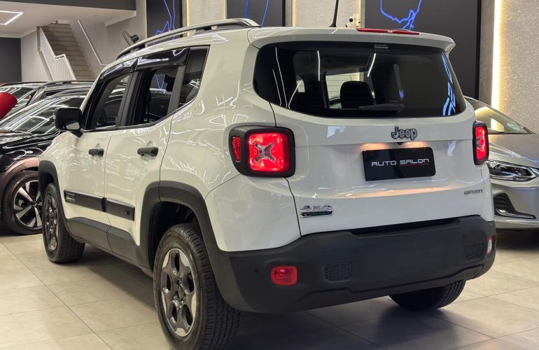 Jeep Renegade 2.0 16V Turbo Sport 4x4 - Foto #4