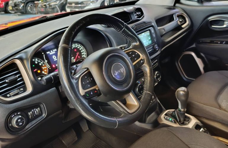 Jeep Renegade 1.8 16V Longitude - Foto #10