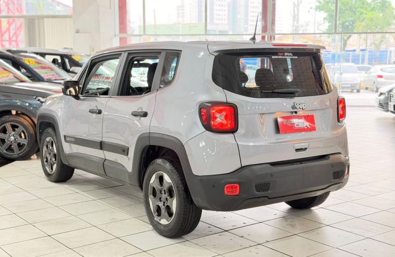 Jeep Renegade 1.8 16v - Foto #4