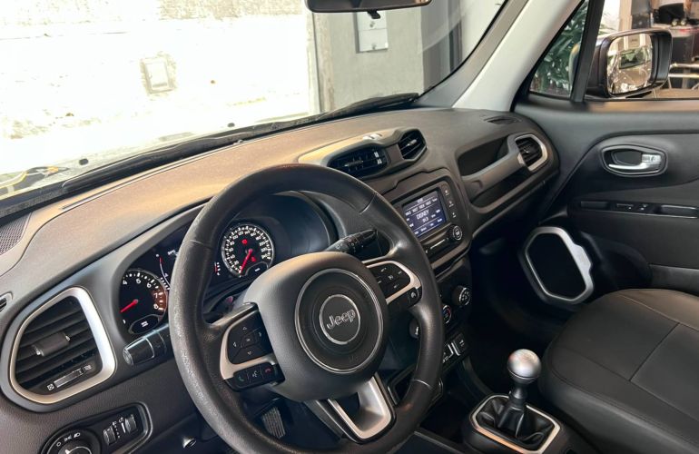 Jeep Renegade 1.8 16V Sport - Foto #5