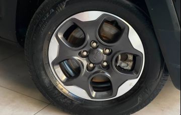 Jeep Renegade 1.8 16V Sport - Foto #9