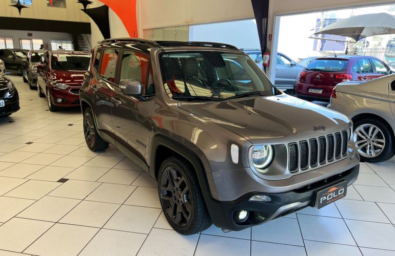 Jeep Renegade 1.8 16V Limited - Foto #2