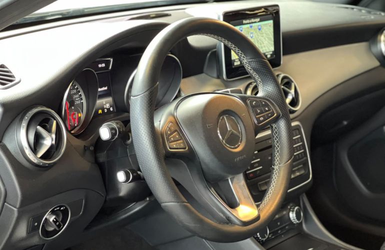 Mercedes-Benz Gla 200 1.6 Cgi Advance 16V Turbo - Foto #4