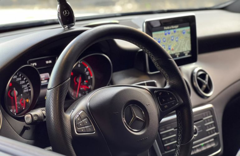 Mercedes-Benz Gla 200 1.6 Cgi Advance 16V Turbo - Foto #10