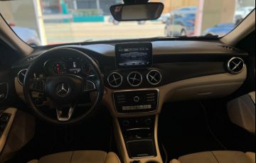 Mercedes-Benz Gla 200 1.6 Cgi Style 7g-dct - Foto #5