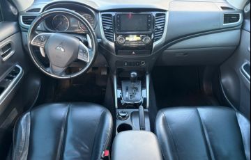 Mitsubishi L200 Triton 2.4 16V Turbo Sport Hpe-s CD 4x4 - Foto #8