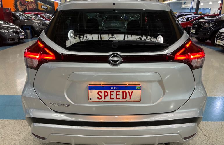 Nissan Kicks 1.6 16V Advance - Foto #8