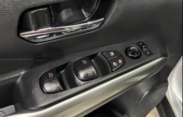 Nissan Kicks 1.6 16V Advance - Foto #10