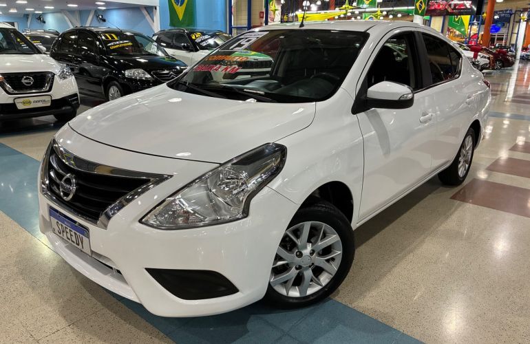 Nissan Versa 1.6 16V SV - Foto #4