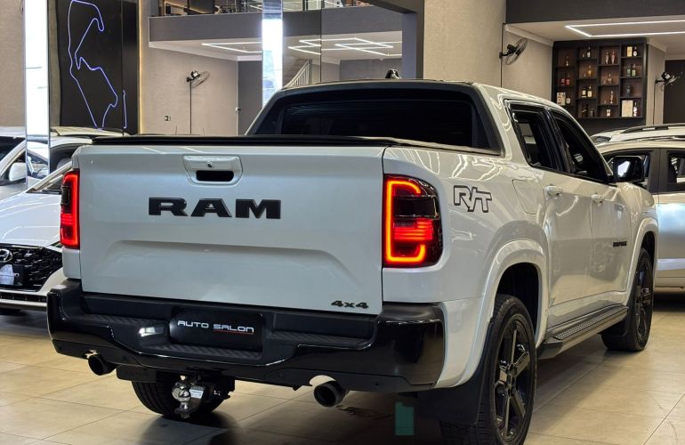 RAM Rampage 2.0 Hurricane 4 Turbo R/t 4x4 - Foto #4