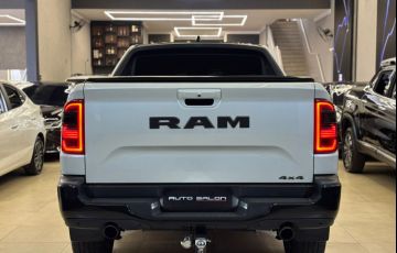 RAM Rampage 2.0 Hurricane 4 Turbo R/t 4x4 - Foto #5
