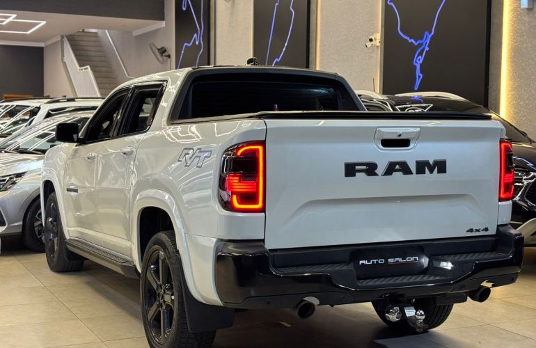 RAM Rampage 2.0 Hurricane 4 Turbo R/t 4x4 - Foto #6