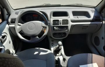 Renault Clio 1.0 Campus 16v - Foto #8