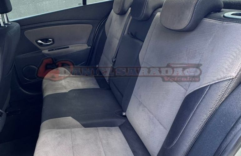 Renault Fluence 2.0 Dynamique 16v - Foto #6