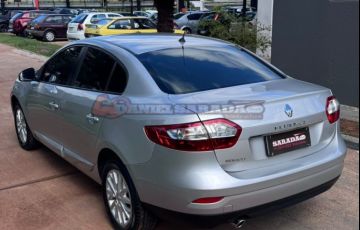 Renault Fluence 2.0 Dynamique 16v - Foto #7