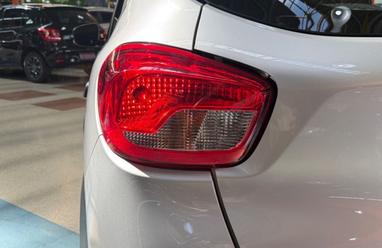 Renault Kwid 1.0 12v Sce Zen - Foto #4