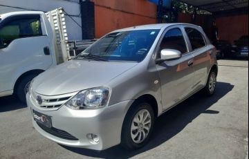 Toyota Etios 1.3 X 16v