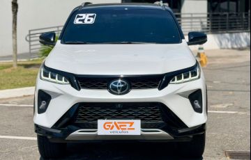 Toyota Hilux Sw4 2.8 D-4d Turbo Diamond 7l 4x4 - Foto #2