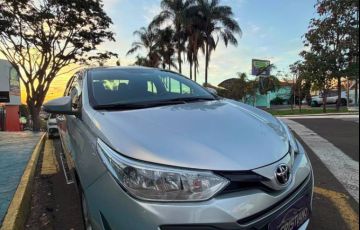 Toyota Yaris 1.5 16V Sedan Xl - Foto #2